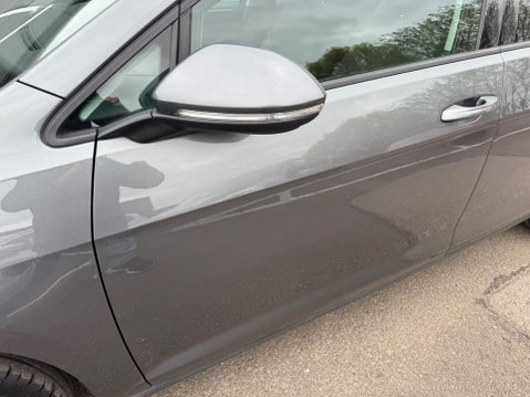 Volkswagen Golf MATCH TDI DSG 17