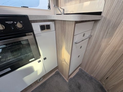 Benimar Tessoro T487 22