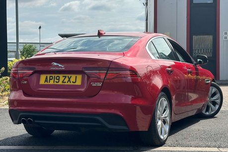 Jaguar XE 2.0 D180 S Saloon 4dr Diesel Auto Euro 6 (s/s) (180 ps) 5