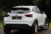 Nissan Juke 1.0 DIG-T N-Connecta DCT Auto Euro 6 (s/s) 5dr 4