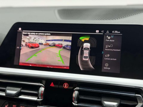 BMW 3 Series 2.0 330e 12kWh M Sport Saloon 4dr Petrol Plug-in Hybrid Auto Euro 6 (s/s) ( 38