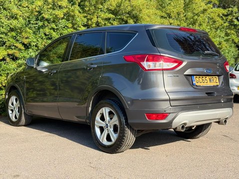 Ford Kuga 2.0 TDCi Zetec 2WD Euro 6 (s/s) 5dr 7