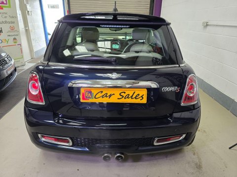 Mini Hatch 1.6 Cooper S Euro 5 (s/s) 3dr 8