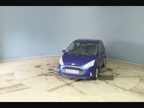 Ford B-Max ZETEC 3