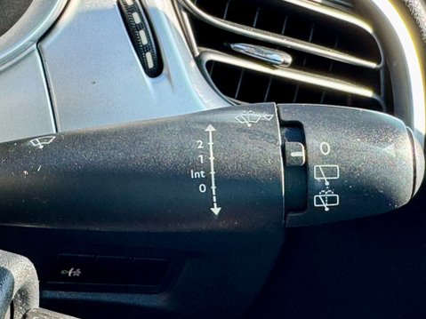 Citroen C3 VTR PLUS 24