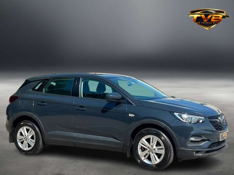 Vauxhall Grandland X 1.2 Grandland X SE T S/S 5dr *NATIONAL DELIVERY* 36