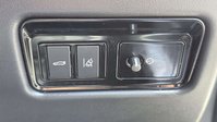 Jaguar XF 2.0d Portfolio Saloon 4dr Diesel Auto Euro 6 (s/s) (163 ps) 21
