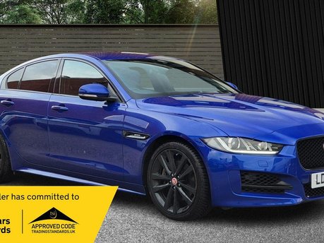Jaguar XE R-SPORT INGENIUM