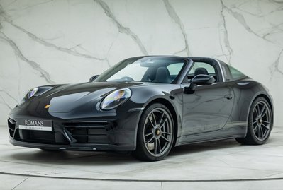 Porsche 911 Targa 50 YEARS PORSCHE DESIGN EDITION (992)