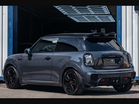 Mini Hatch 2.0 John Cooper Works 3dr 2