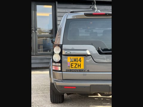 Land Rover Discovery 3.0 SD V6 HSE SUV 5dr Diesel Auto 4WD Euro 5 (s/s) (255 bhp) 14