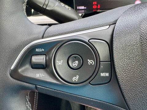 Vauxhall Grandland ULTIMATE 27
