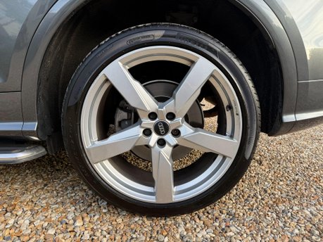 Audi Q5 2.0 TFSI S line S Tronic quattro Euro 6 (s/s) 5dr 12