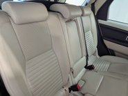 Land Rover Discovery Sport 2.0 Discovery Sport Luxury HSE TD4 Auto 4WD 5dr 52