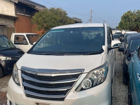 Toyota Alphard GOLDEN EYES II V6 5