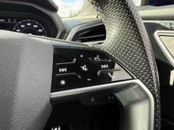 Audi Q4 40 S line SUV 5dr Electric Auto 82kWh (204 ps) 33