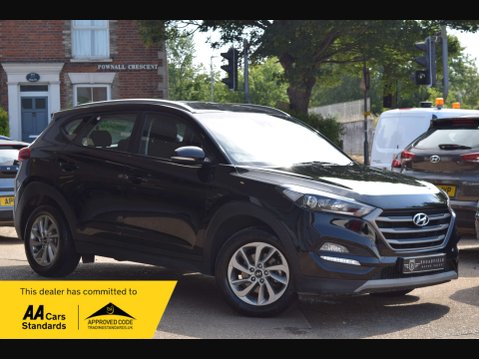 Hyundai TUCSON 1.7 Tucson SE Nav Blue Drive 2WD CRDi Semi-Auto 5dr 1