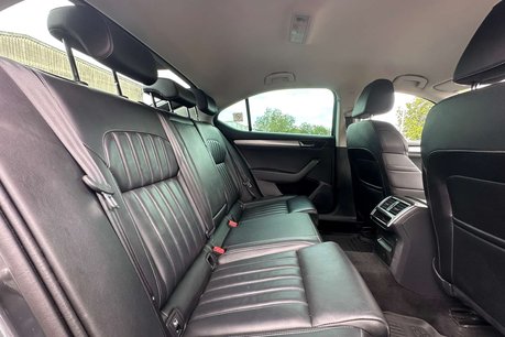 Skoda Superb 1.5 TSI ACT SE Technology Hatchback 5dr Petrol DSG Euro 6 (s/s) (150 ps) 19