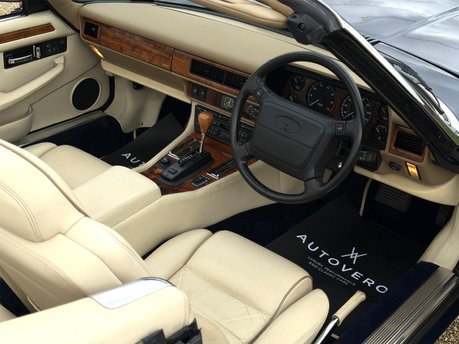 Jaguar XJS V12 CONVERTIBLE 2+2 42