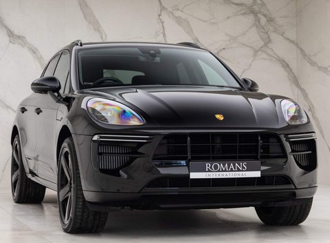 Porsche Macan TURBO PDK 2