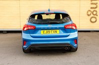 Ford Focus ST-LINE 6