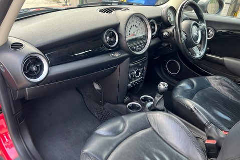 Mini Hatch COOPER D - PART EXCHANGE TO CLEAR -£20 ROAD TAX -MOT SEPT 2027 10