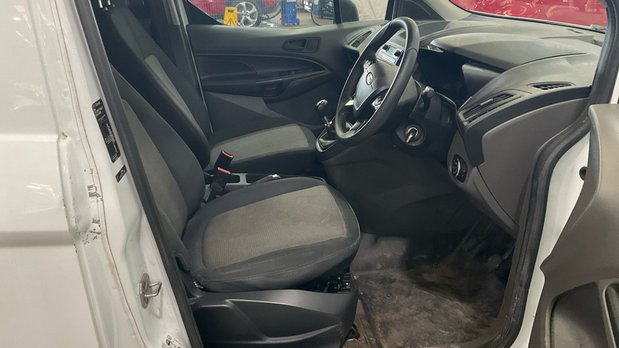 Ford Transit Connect SWB L1H1 Low Roof Base EURO 6 9