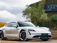 Porsche Taycan Taycan Turbo 1