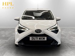 Toyota Aygo 1.0 VVT-i x-play Hatchback 5dr Petrol Manual Euro 6 (s/s) (71 ps) Bluetooth
