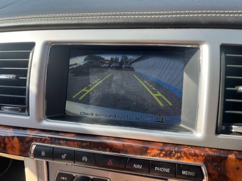 Jaguar XF 3.0d S V6 Portfolio Auto Euro 5 (s/s) 4dr 4