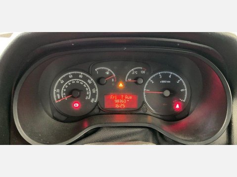 Vauxhall Combo 1.6 CDTi 2300 16v Sportive Panel Van 6dr Diesel Manual FWD L2 H1 (s/s) (137 32