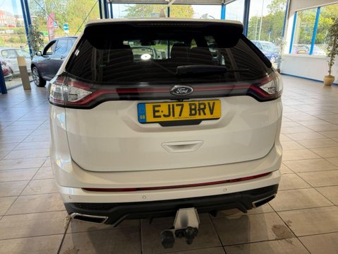 Ford Edge 2.0 TDCi Sport SUV 5dr Diesel Powershift AWD Euro 6 (s/s) (210 ps) Massive 5
