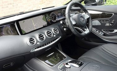 Mercedes-Benz S63 AMG Coupe 20