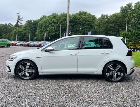 Volkswagen Golf 2.0 Golf R TSi 4Motion Semi-Auto 4WD 5dr 10