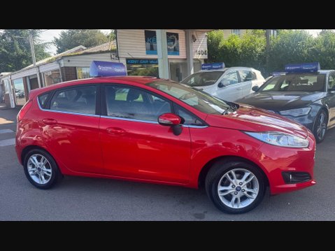 Ford Fiesta 1.25 Zetec Euro 5 5dr 8