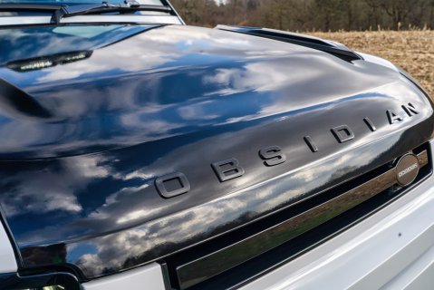 Land Rover Defender 90 Obsidian WideTrak D250 S Hardtop 22