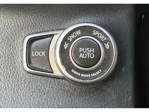 Suzuki S-Cross 1.5 Hybrid Ultra ALLGRIP 5dr AGS 31