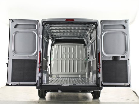 Citroen Relay 2.2 BlueHDi L3H2 Van 140ps Enterprise Pro 3