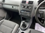 Volkswagen Touran SE TDI 10