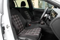 Volkswagen Golf GTI DSG 30