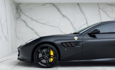 Ferrari GTC4 Lusso V12 29
