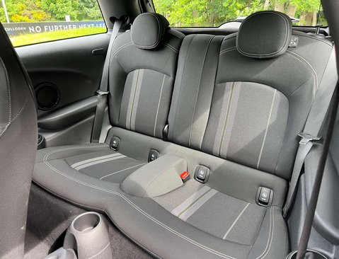 Mini Hatch 1.5 Cooper Sport 3dr 44