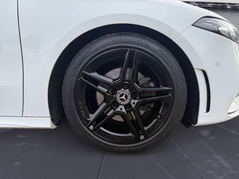 Mercedes-Benz A Class 1.3 A 200 AMG Line Premium+ Auto 4dr 14
