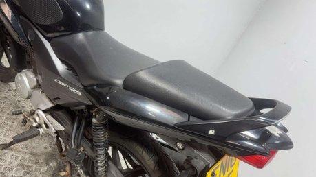 Honda CBF125 CBF 125 2010 RUNNING PROJECT BIKE 26K LEARNER LEGAL 125CC 17
