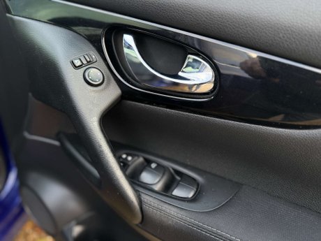 Nissan Qashqai 1.2 Qashqai N-Tec+ DiG-T 5dr 16