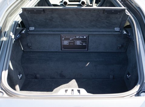 Ferrari 812 Superfast 25