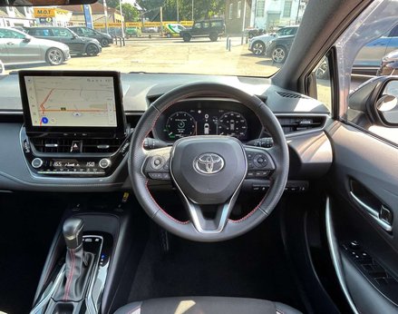 Toyota Corolla 1.8 Corolla GR Sport HEV CVT 5dr 19