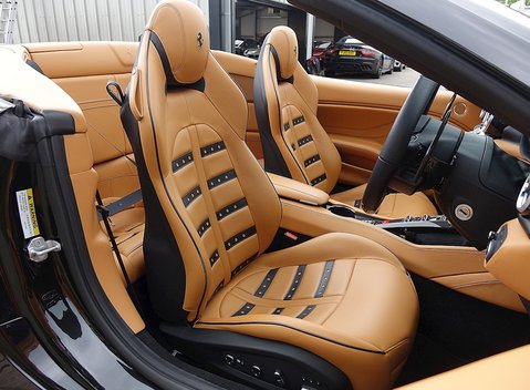 Ferrari California T 14