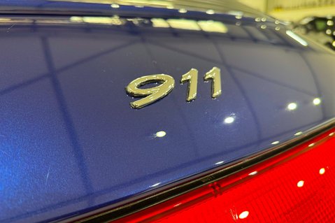 Porsche 911 Carrera 993 Carrera 25