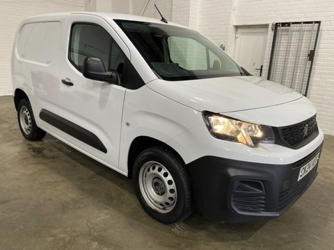 Peugeot Partner BLUEHDI PROFESSIONAL PREMIUM PLUS L1 3